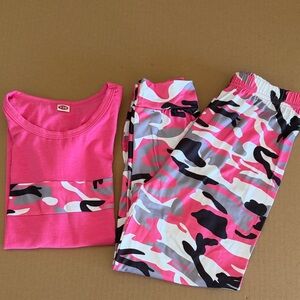 Girls Pink Camouflage Pajamas size 7/8